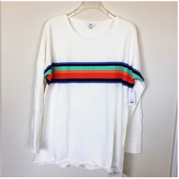 crown & ivy Tops - Crown and Ivy Essential Top White Size L